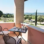 Valle Di & ホテル