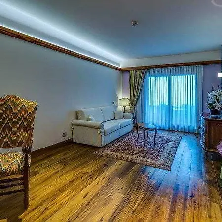 Hotel Valle Di & 4*