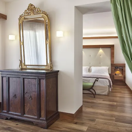 Valle Di & Hotell