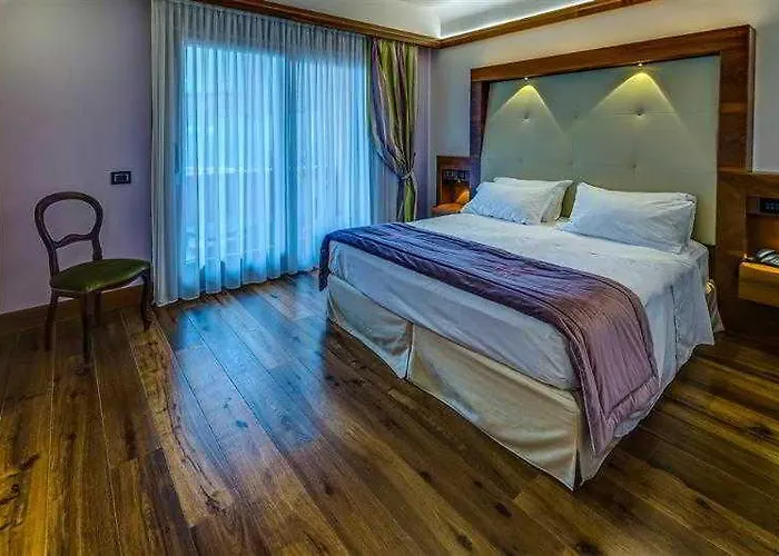 Valle Di & 4* Assisi